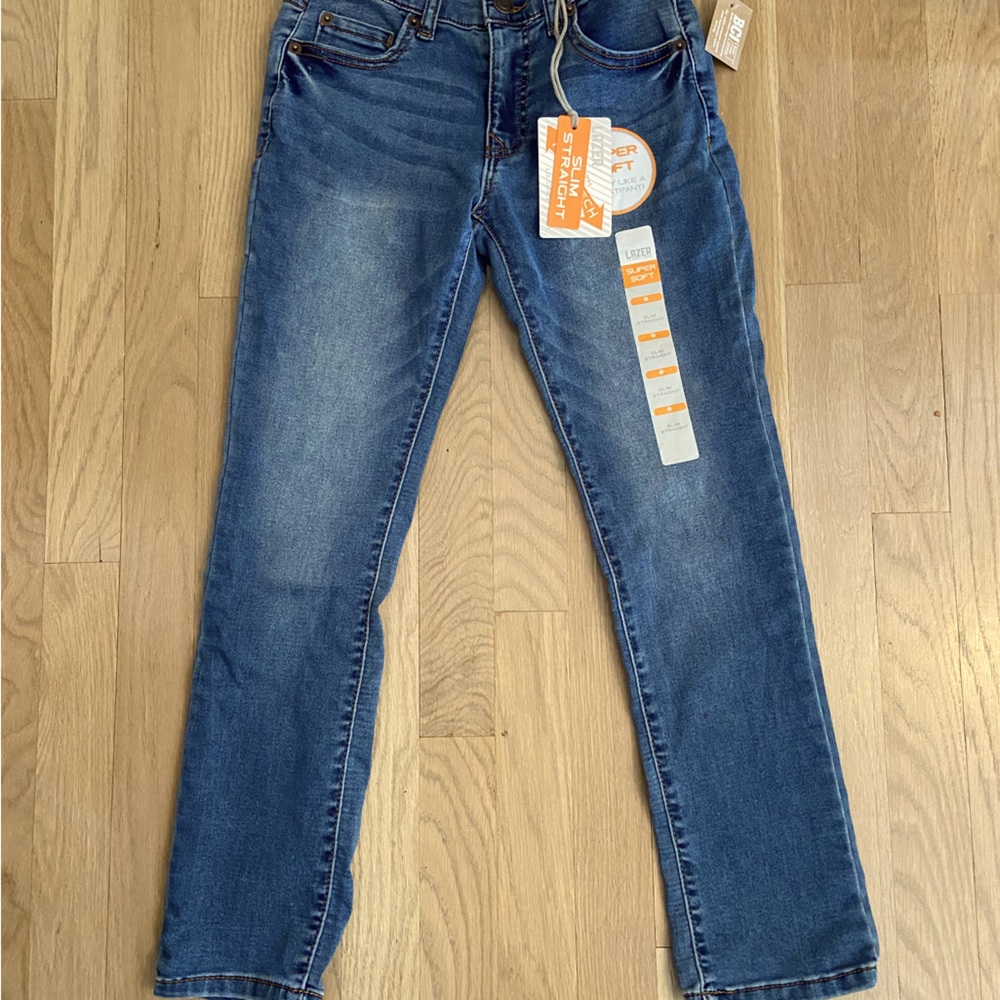 LAZER Slim Straight jeans